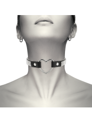 Coquette Choker Cuero Vegano Corazón - Comprar Collar BDSM Coquette - Collares BDSM (4)